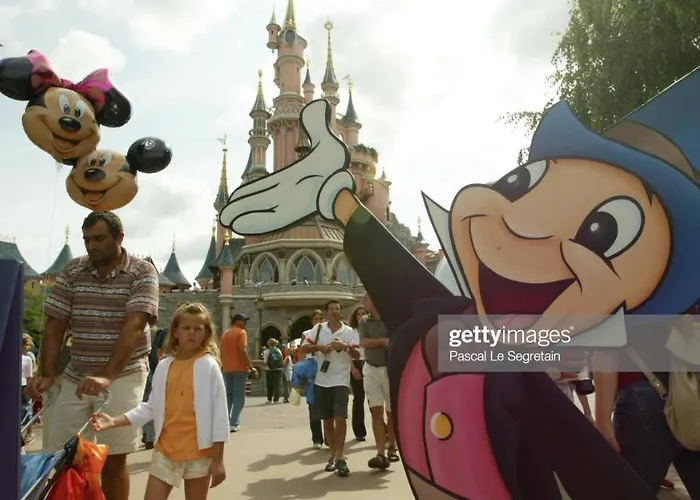 Abisha Disney Apartment